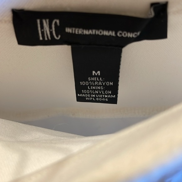 3 size medium women’s skirts. AGB, INC and Joe Fresh. - Picture 3 of 8